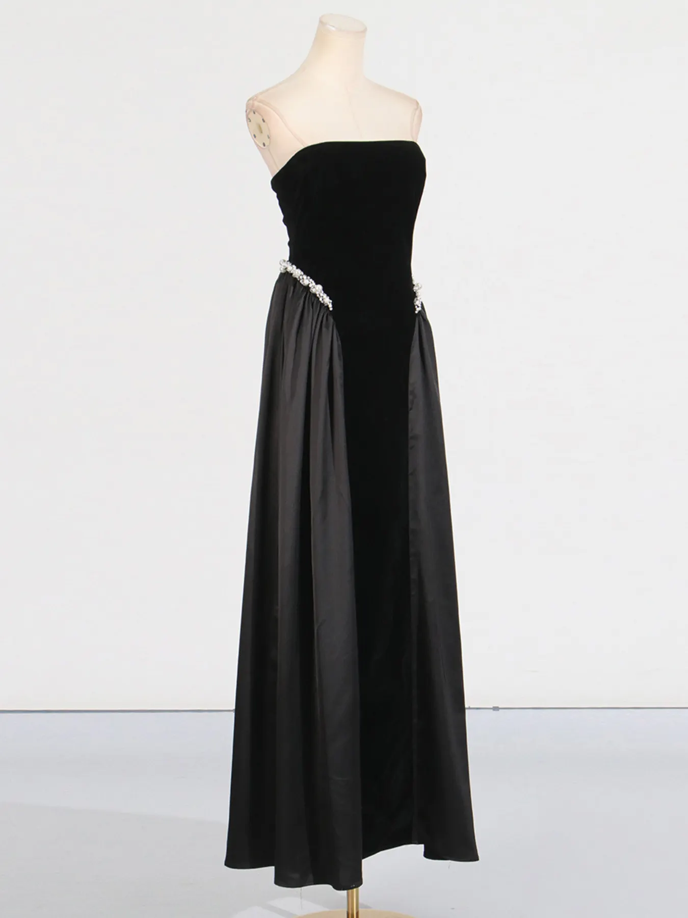 Lace Up Back Tube Maxi Dress 3