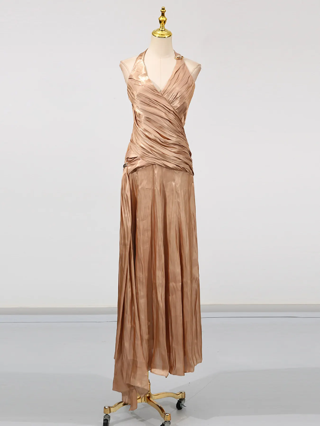 Halter Neck Ruched Maxi Dress 3
